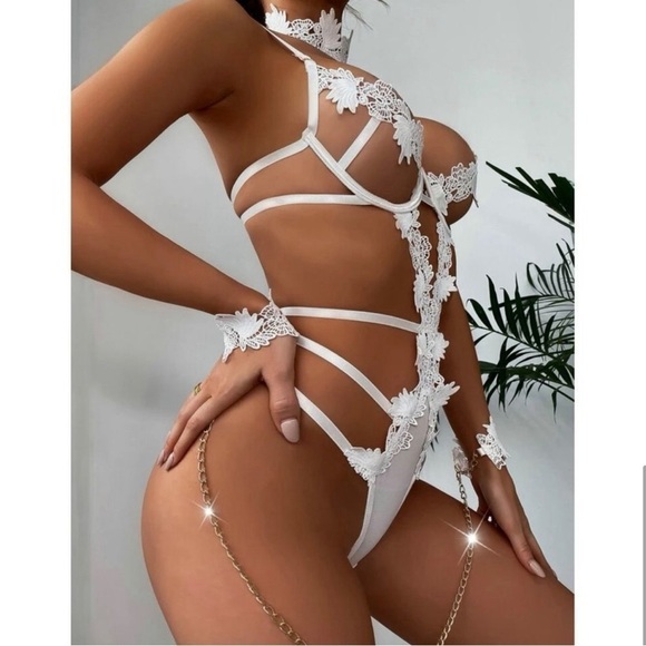 NWT Bridal lace choker 3-pcs white Bodysuit ✨🔥🔥🔥 - Picture 2 of 4